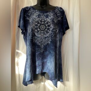 DB Women's Sz L Batik Blue Embellished Off Sides Short Sleeve Blouse